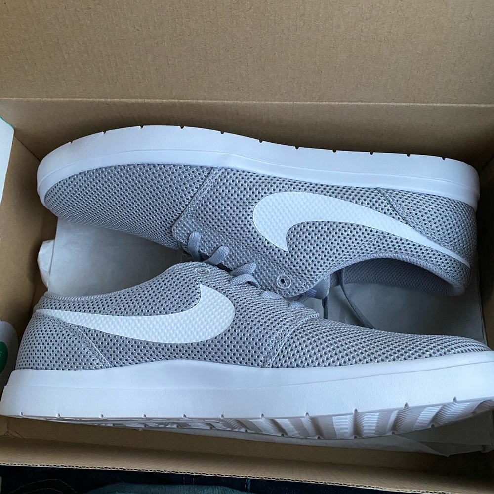 Nike shoes